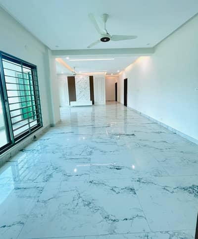 Askari 10 Sec S Brand New Apartment Available For Rent