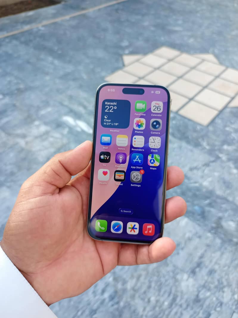 iphone 15 Pro 1