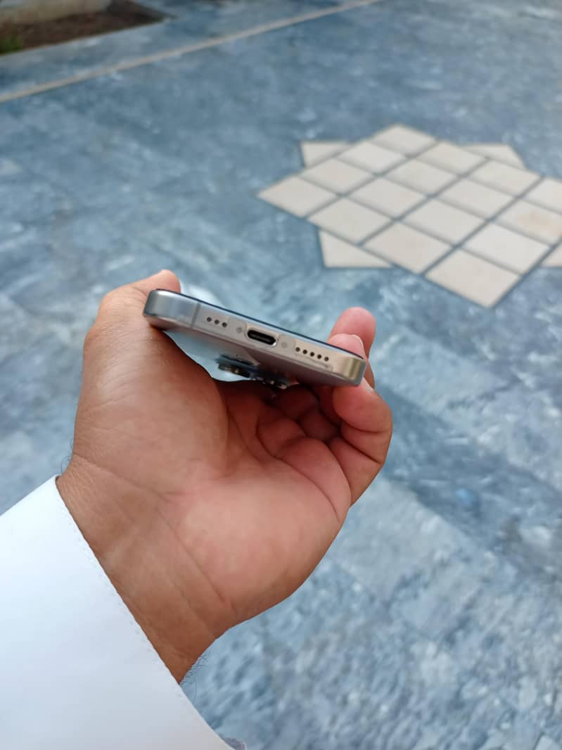 iphone 15 Pro 6