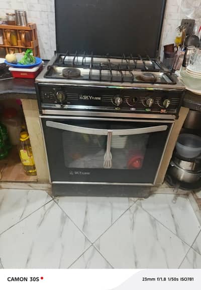 3 Burner Oven Available for Sale