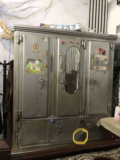 Lohay ki almari (heavy duty)