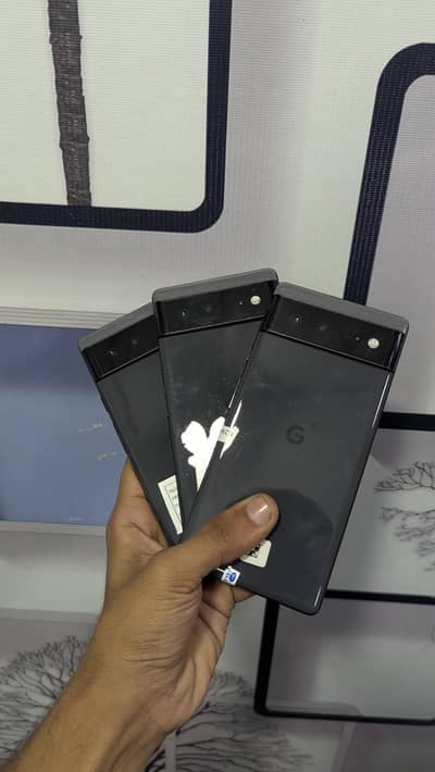 Google Pixel 6 / 7a / 8 Pro / Official PTA Approved | 10/10 Condition