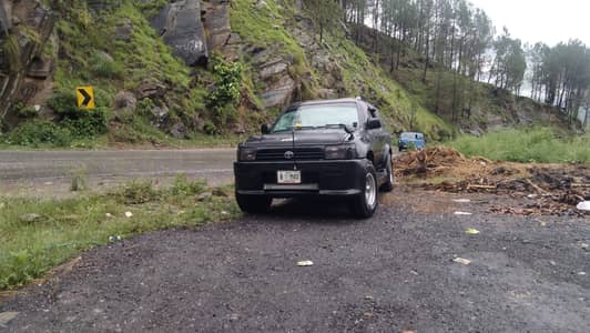 Toyota surf 4/4 very new condition