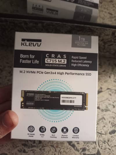 Brand New KLEVV CRAS C715 1TB NVMe M. 2 SSD - Box Pack (Unused)
