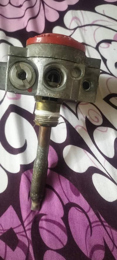 Conventional storage / tank gas geysers