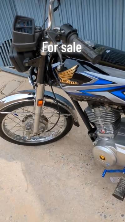 urgent for sale bike 03131568464