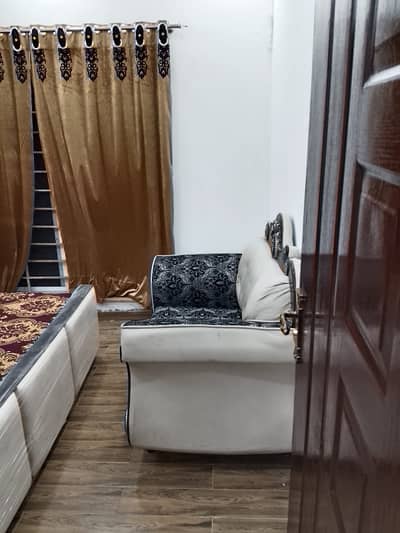 4 Marla brand new lower portion available for rent in palm villas Lahore