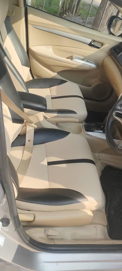 honda city total orignl in side