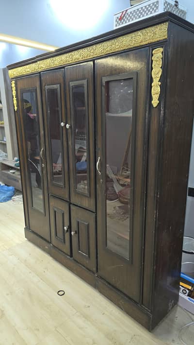 Divider for sale Good Condition