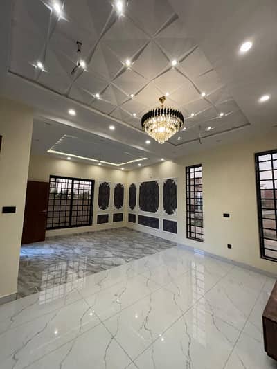 Brend New 5 Marla House Available For Rent Park View City