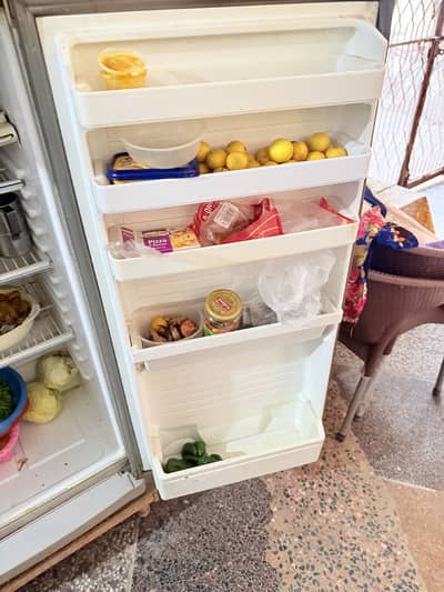 Bohat acha chal ra ha ham ny new layna ha is liye sale karna ha