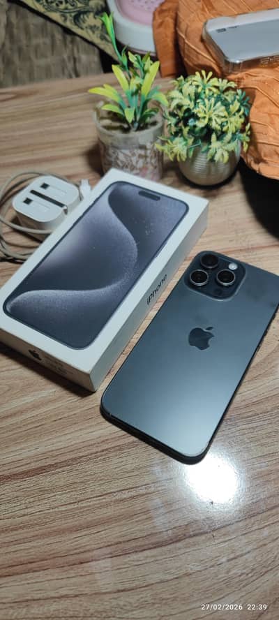 I phone 15 pro max black