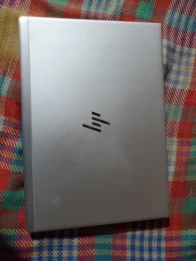 touch screenHP i7 8th gen G5 16GB ram 256 Ssd latest processor