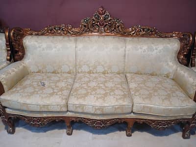 luxury Sofa Set Available