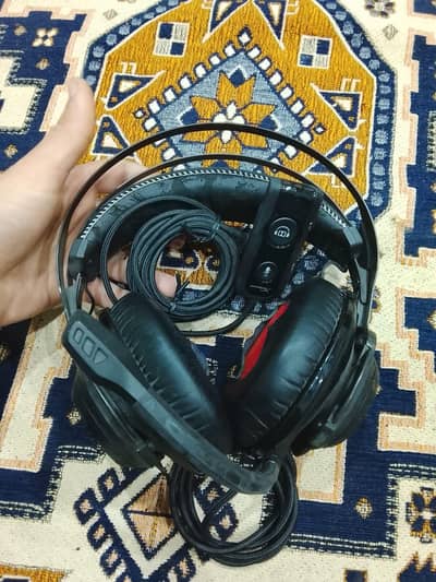 hyperx revolver headphone