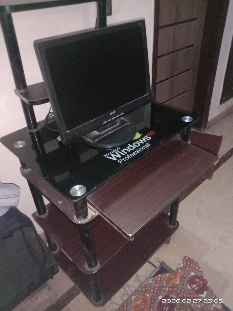 computer table  dark brown 1