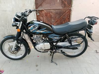 SUZUKI GS150CC S. E 2021  MODEL KARACHI NUMBER