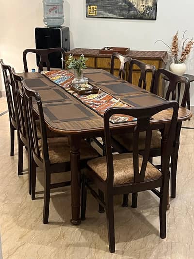 8 seater dining table