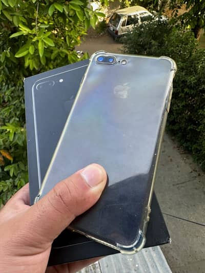 iPhone 7 Plus With Box