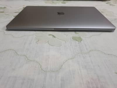 macbook pro 16, Core i9, 64Gb Ram 2Tb SSD 8Gb Graphics card