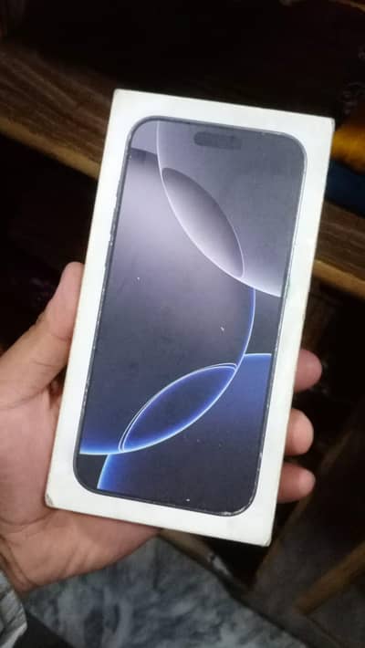 iPhone 16 pro max 256Gb board Dead  black titanium 10/10