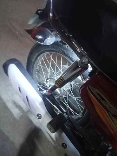 Honda 2021 modal red