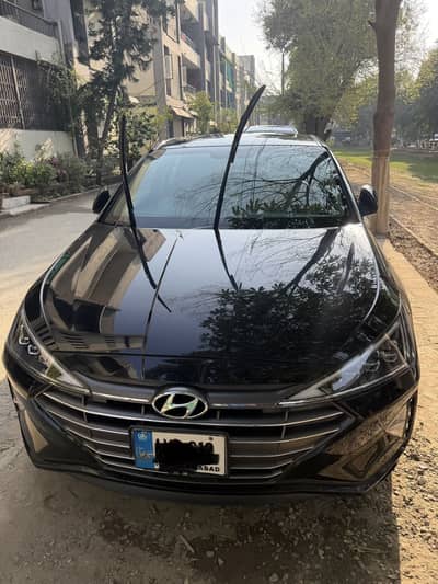 Hyundai Elantra 2021