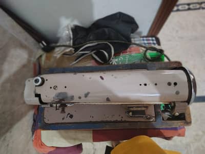 10/9 sewing machine