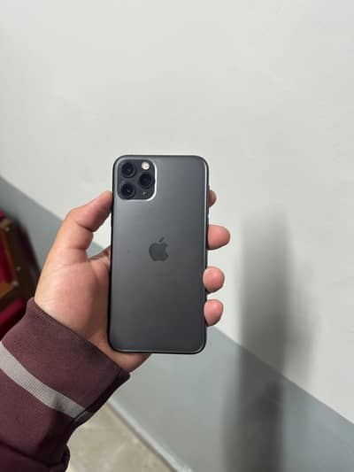Iphone 11 pro 256 gb Pta Approved