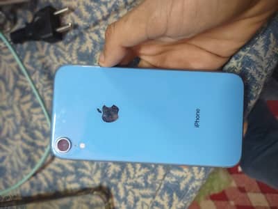 i phone Xr 64 Gb good condition