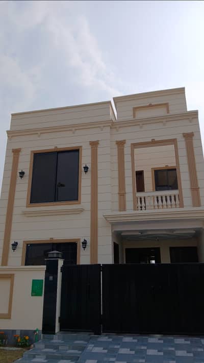 5 Marla Luxury House for Sale in Bahria Nasheman Ferozepur Road, Lahore