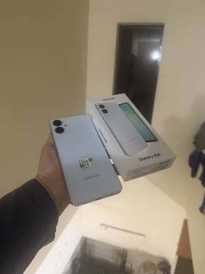 Samsung galaxy A06 complete box accessories ladies hand used