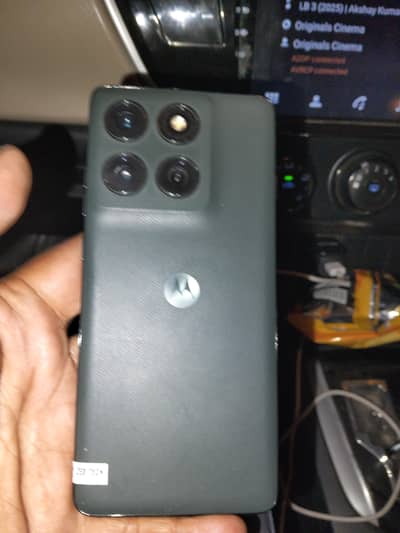 Moto Edge 2025 8+16 Gb Ram 256 Gb Room