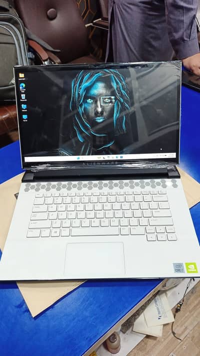 Alliemware m15 r3 i7 10th gen 2070 super