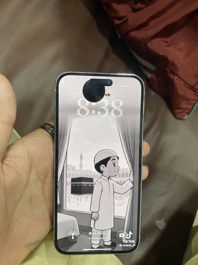 iPhone 14 Pro Max with box