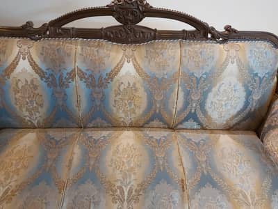 5 SEATER PURE SHEESHAM  SOFA SET  LIKE BRAND NEW  FOR SALE