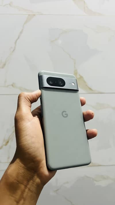 Google pixel 8