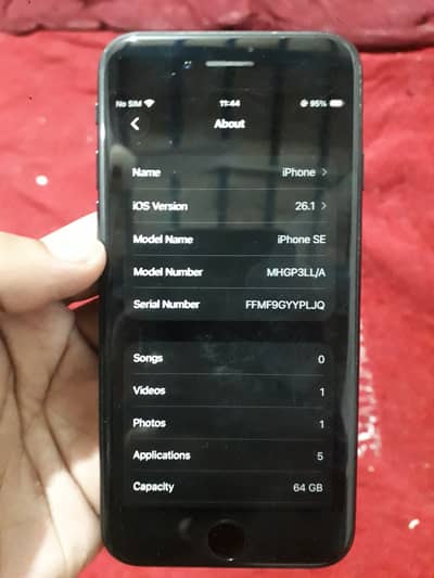 iPhone SE 2020 64/GB for sale