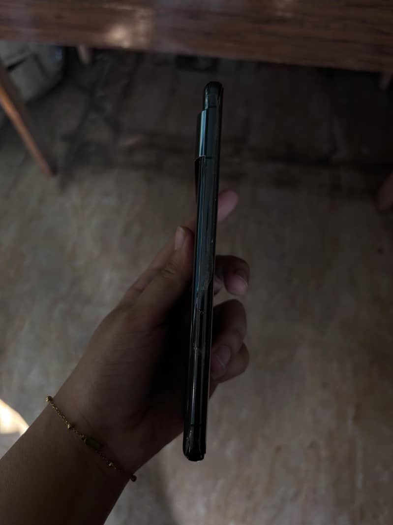 Google Pixel 7 pro 4