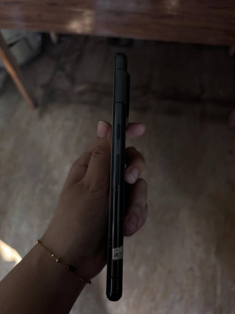 Google Pixel 7 pro 5