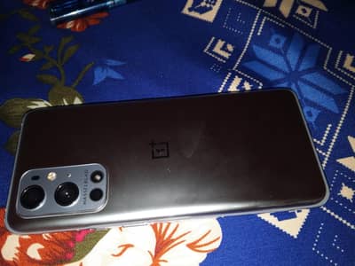 OnePlus 9pro 5g 12/256