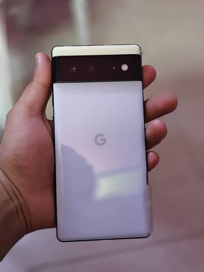 GOOGLE PIXEL 6  (8/256)