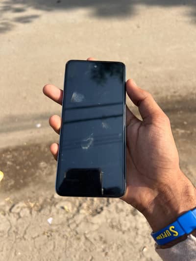 Infinix hot 40i 8+8 128