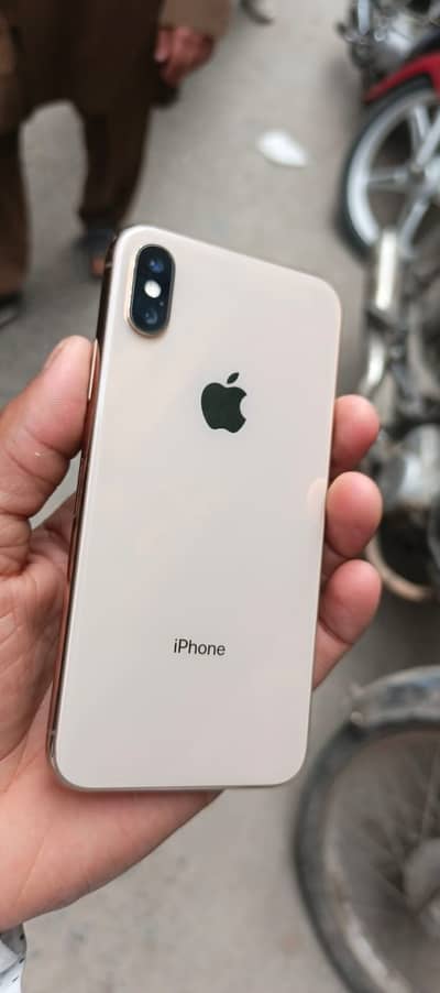 iphone xs 256Gb Golden Colour