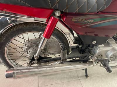 I am sale a bike cd 70 total genuine