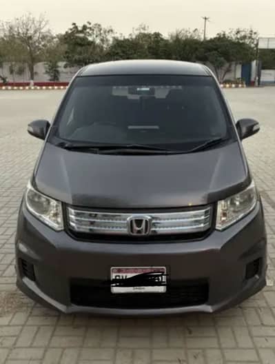 Honda Spike / Freed 2013 Registered 2018 Full Original