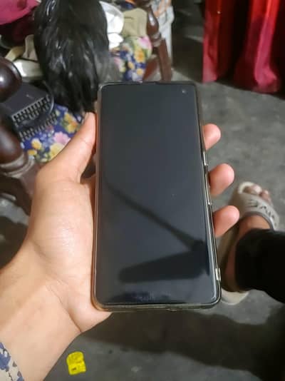 Fujitsu arrows f51a 5g Offcial pta Approved Lg g8 sony xperia Xz3 goog