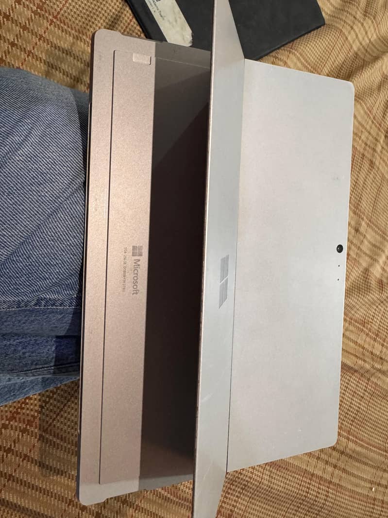 Surface pro 4 3
