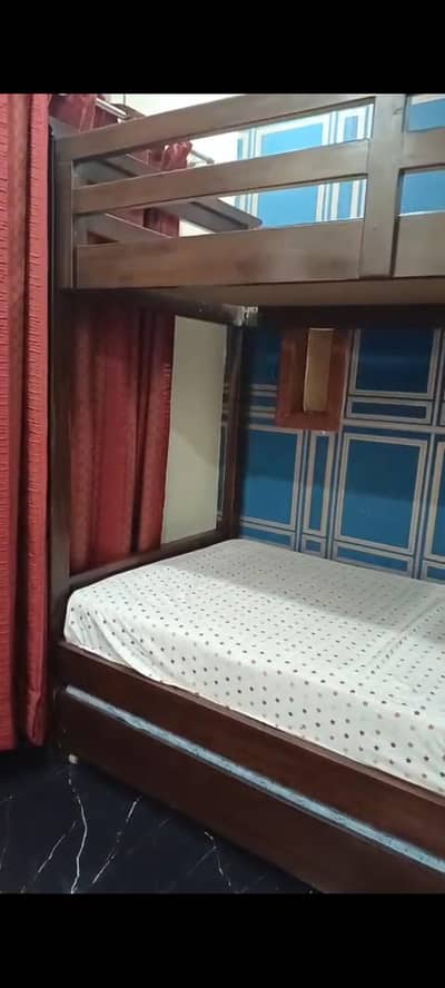 wooden bunk  bed for sale more details come whatsap 03479627876