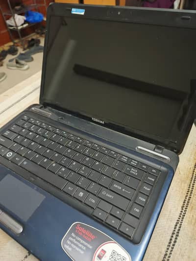 Toshiba Laptop i5 2th Gen